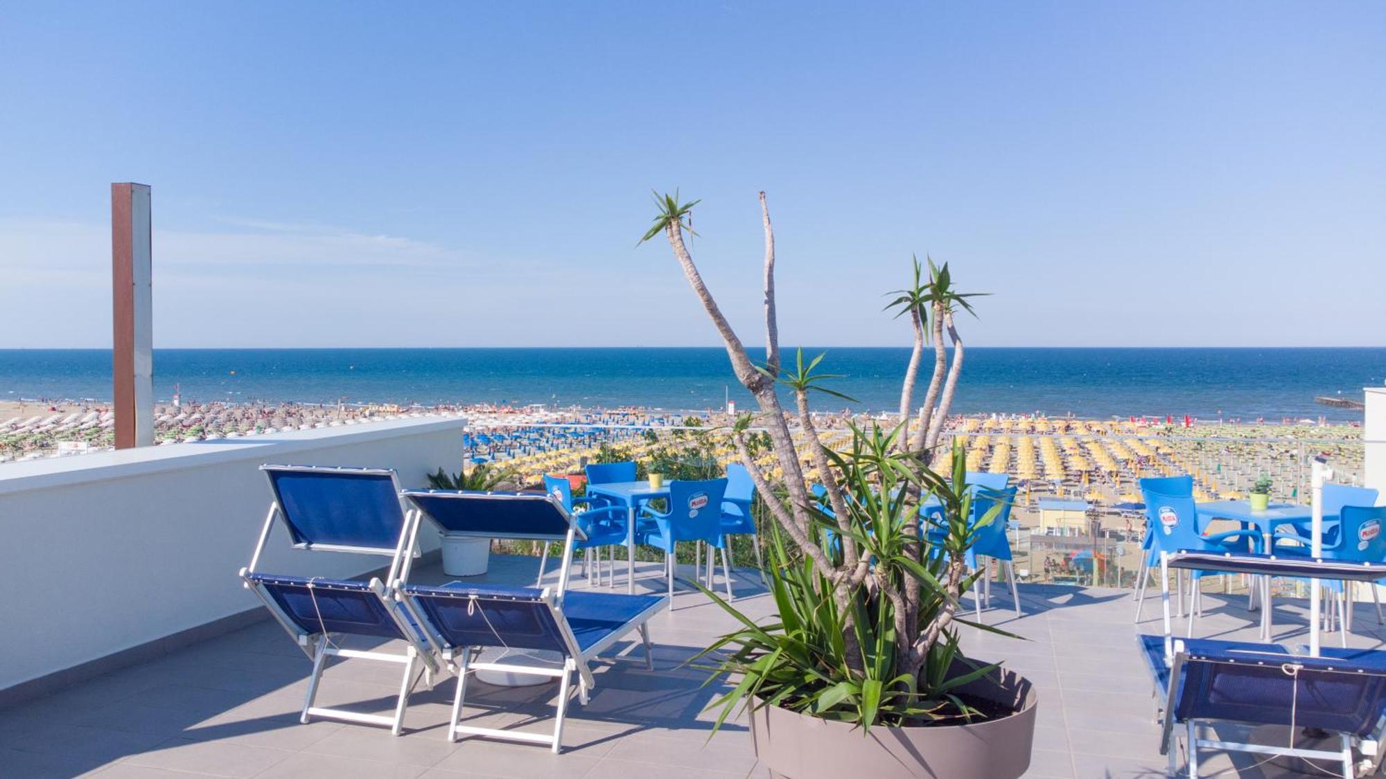 Hotel NuovaMedusa Rimini Esterno foto